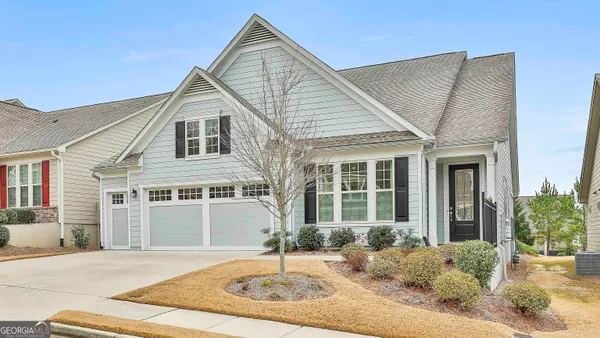 Property Slideshow image 3 of 60 | 329 cottonwood cir, Peachtree City, GA, 30269