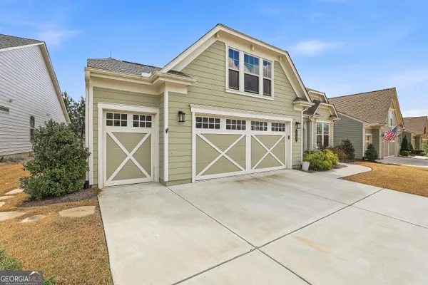 Property Slideshow image 3 of 70 | 223 sweetbay ct, Peachtree City, GA, 30269