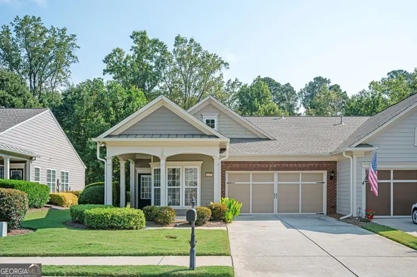 Property Slideshow image 2 of 53 | 6208 longleaf dr, Hoschton, GA, 30548