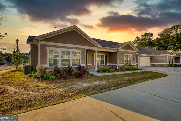 Property Slideshow image 3 of 49 | 2929 rambler dr, Loganville, GA, 30052