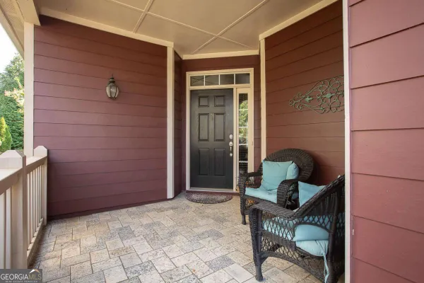 Property Slideshow image 3 of 39 | 3176 willow creek dr, Gainesville, GA, 30504