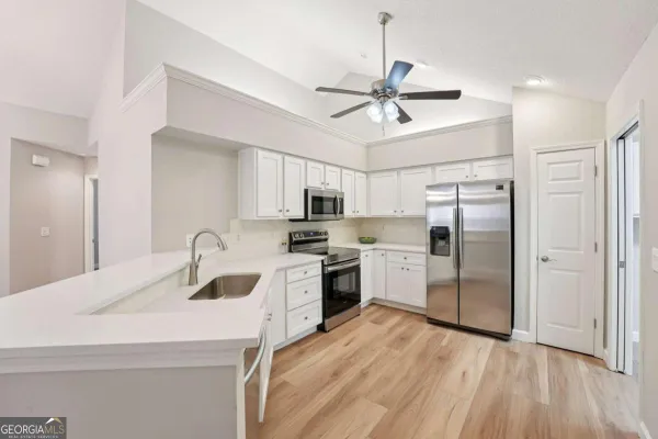 Property Slideshow image 3 of 51 | 2607 village ln, Roswell, GA, 30075