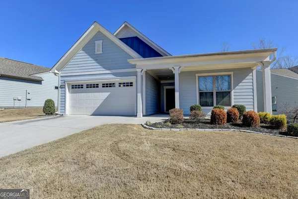 Property Slideshow image 3 of 62 | 5749 nantucket row, Hoschton, GA, 30548