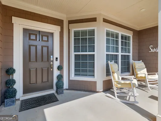Property Slideshow image 2 of 60 | 203 camelia ct, Griffin, GA, 30223