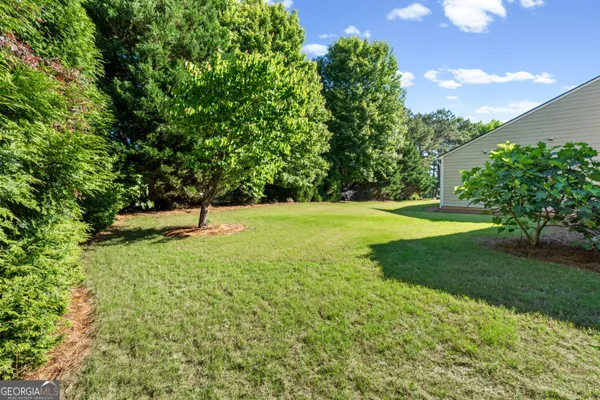 Property Slideshow image 3 of 39 | 800 dusky sap ct na, Griffin, GA, 30223