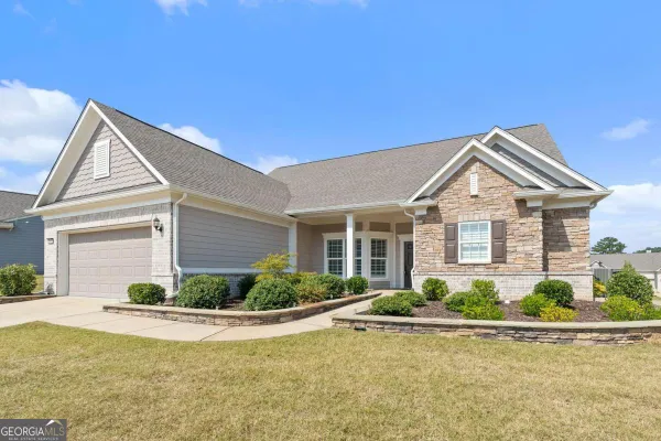 Property Slideshow image 2 of 52 | 1011 delmarina st, Greensboro, GA, 30642