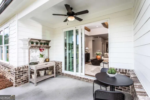 Property Slideshow image 2 of 47 | 130 willowfern ln, Marietta, GA, 30066