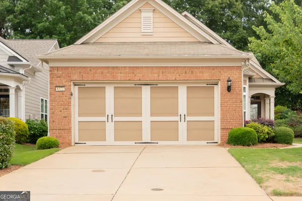 Property Slideshow image 2 of 36 | 6372 rockpoint ln, Hoschton, GA, 30548