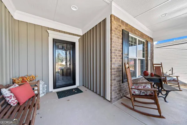 Property Slideshow image 3 of 34 | 1031 creekwood pl, Greensboro, GA, 30642