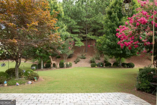 Property Slideshow image 3 of 50 | 3541 cresswind pkwy, Gainesville, GA, 30504