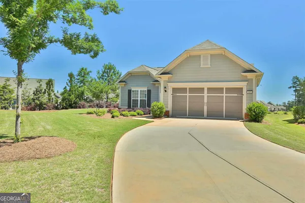 Property Slideshow image 2 of 9 | 105 champions ct na, Griffin, GA, 30223