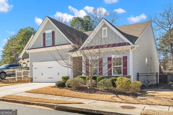 Property Slideshow image 3 of 44 | 512 margaret ln, Woodstock, GA, 30188