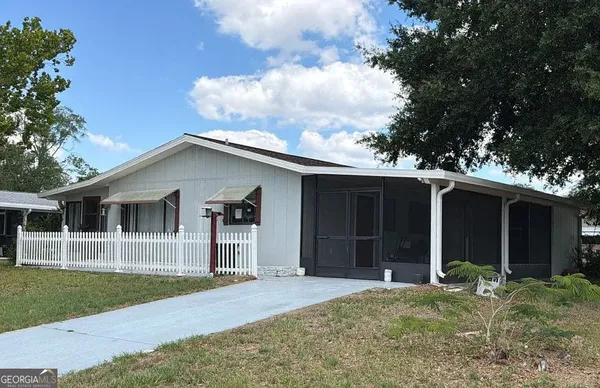 Property Slideshow image 2 of 5 | 9135 sw 104th pl, Ocala, FL, 34481