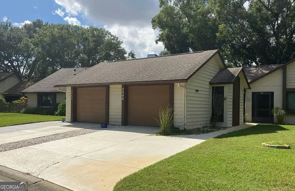 Property Slideshow image 2 of 5 | 2486 bay berry dr, Clearwater, FL, 33763