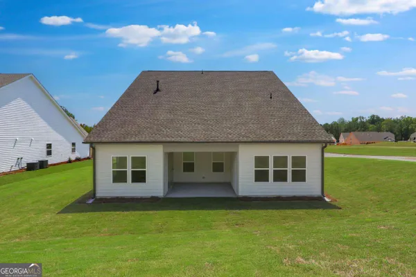 Property Slideshow image 2 of 33 | 4 unicoi trl, Sharpsburg, GA, 30277