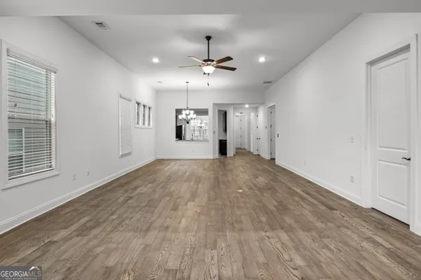 Property Slideshow image 2 of 23 | 321 cottonwood cir, Peachtree City, GA, 30269