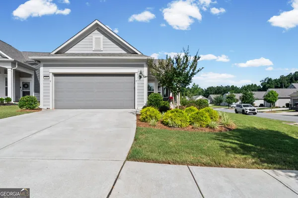 Property Slideshow image 2 of 76 | 100 etowah dr na, Griffin, GA, 30223