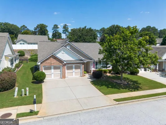 Property Slideshow image 2 of 32 | 534 triumph way, Winder, GA, 30680