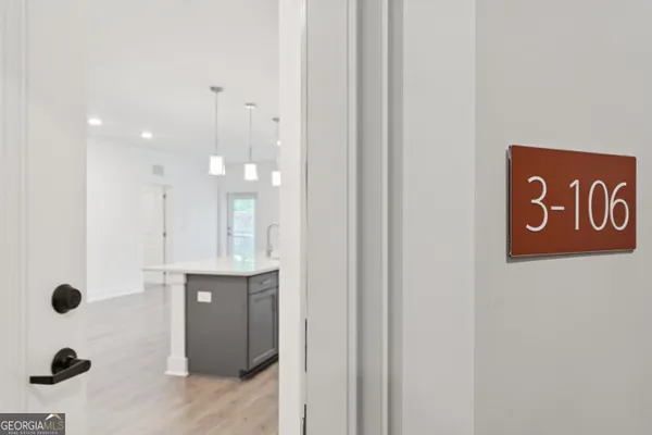 Property Slideshow image 3 of 46 | 3321 orwell way 3106, Cumming, GA, 30041