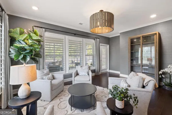 Property Slideshow image 3 of 32 | 1060 southwood way, Greensboro, GA, 30642