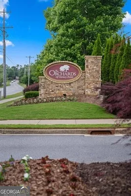 Property Slideshow image 2 of 22 | 1610 bluestone dr, Cumming, GA, 30041