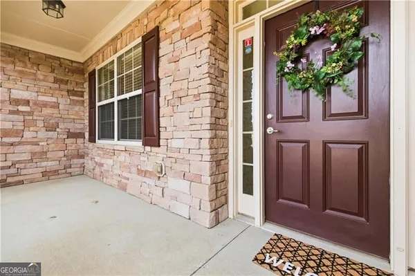 Property Slideshow image 3 of 45 | 1895 brannon commons cir 3002, Cumming, GA, 30041