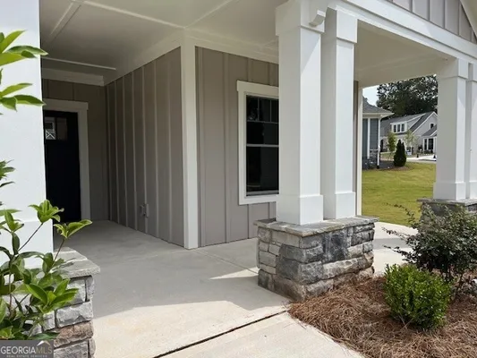 Property Slideshow image 2 of 21 | 3507 fishpond cir 100, Dacula, GA, 30019