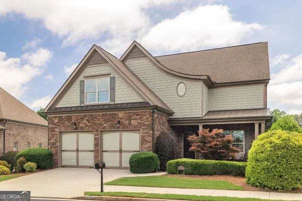 Property Slideshow image 2 of 42 | 11147 brookhavenclub dr, Johns Creek, GA, 30097