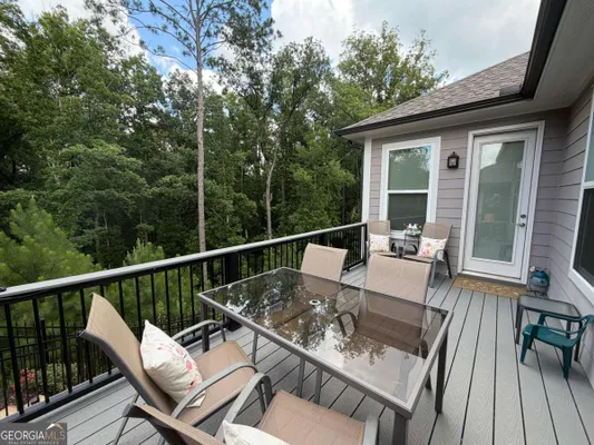 Property Slideshow image 3 of 5 | 308 carriage glen ln, Woodstock, GA, 30188
