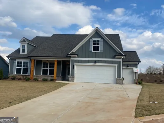 Property Slideshow image 3 of 67 | 166 montview dr 112, Jefferson, GA, 30549