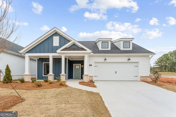 Property Slideshow image 2 of 12 | 454 sugarberry ln, Holly Springs, GA, 30115