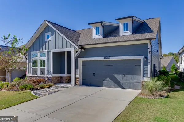 Property Slideshow image 2 of 56 | 6968 river rock dr, Flowery Branch, GA, 30542