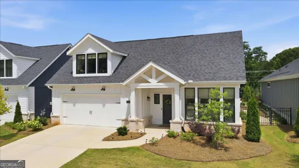 Property Slideshow image 3 of 59 | 252 persimmon dr, Canton, GA, 30115