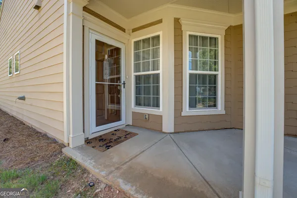 Property Slideshow image 2 of 29 | 1190 branch creek way, Greensboro, GA, 30642