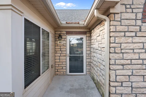 Property Slideshow image 3 of 29 | 403 kenley ct, Mcdonough, GA, 30253