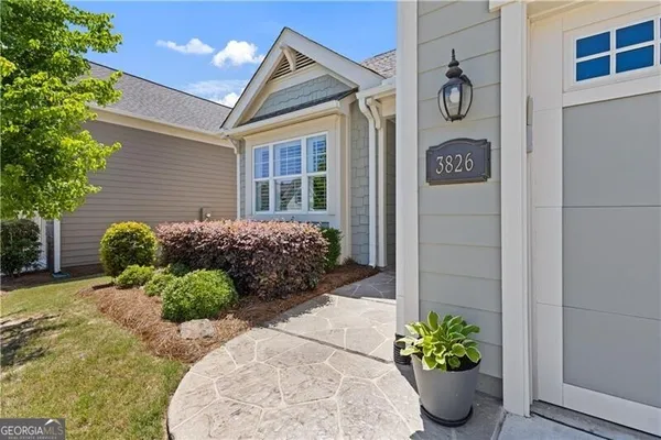 Property Slideshow image 3 of 55 | 3826 english oak dr, Gainesville, GA, 30504
