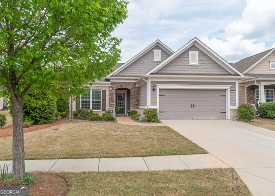 Property Slideshow image 2 of 55 | 605 daffodil dr, Griffin, GA, 30223