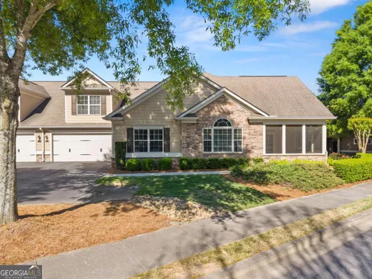 Property Slideshow image 3 of 48 | 1320 oak meadows ln 1802, Cumming, GA, 30041