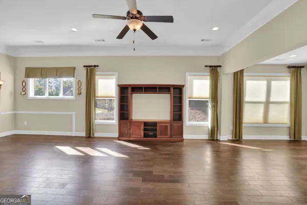 Property Slideshow image 3 of 37 | 3708 majestic oak sw, Gainesville, GA, 30504