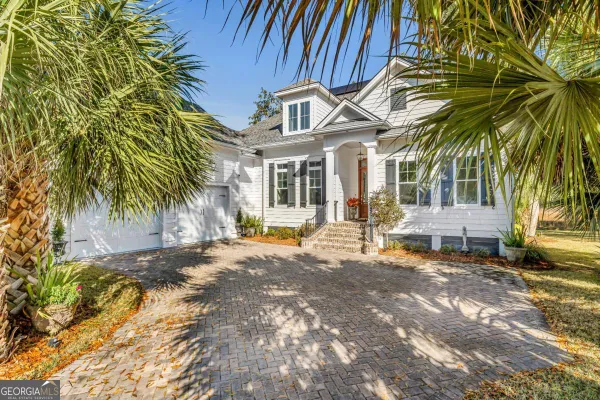 Property Slideshow image 2 of 68 | 12 riverwatch ln, Savannah, GA, 31411