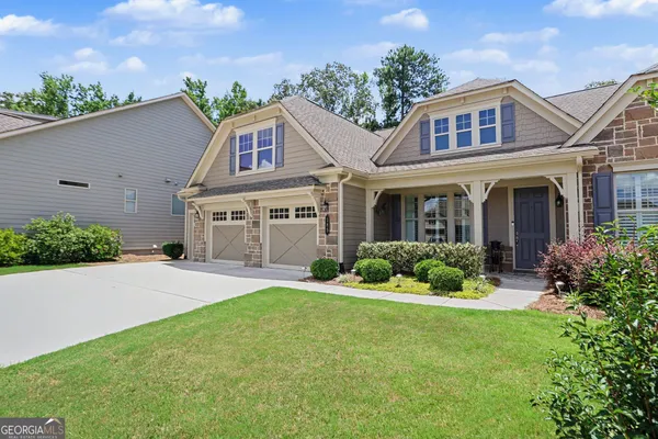 Property Slideshow image 2 of 40 | 185 mulberry ct, Peachtree City, GA, 30269
