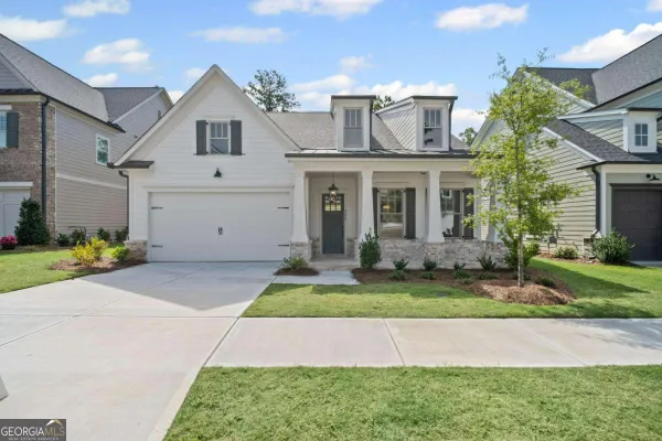 Property Slideshow image 2 of 15 | 866 lakemont dr, Canton, GA, 30114