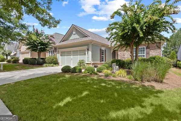 Property Slideshow image 2 of 75 | 810 dusky sap ct na, Griffin, GA, 30223