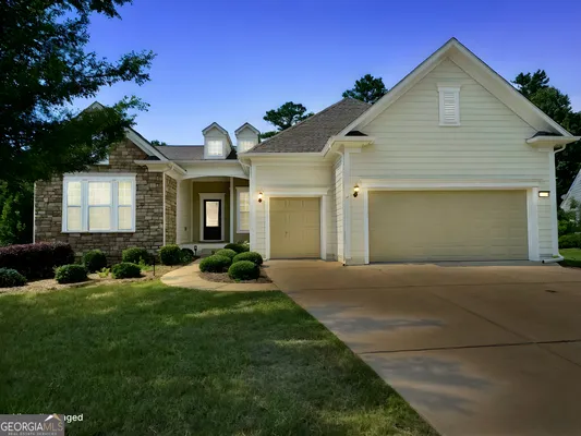 Property Slideshow image 2 of 88 | 1091 lakefront ct, Greensboro, GA, 30642