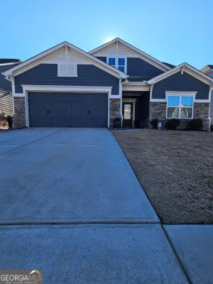 Property Slideshow image 2 of 30 | 532 barlow pl, Grayson, GA, 30017