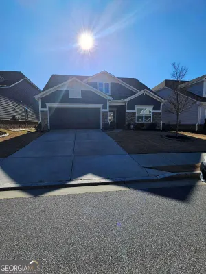 Property Slideshow image 3 of 30 | 532 barlow pl, Grayson, GA, 30017