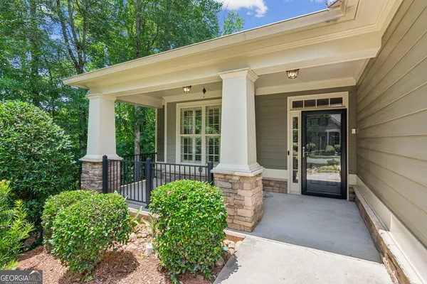 Property Slideshow image 2 of 48 | 328 shade tree cir, Woodstock, GA, 30188