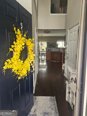 Property Slideshow image 3 of 44 | 351 creek manor way, Suwanee, GA, 30024