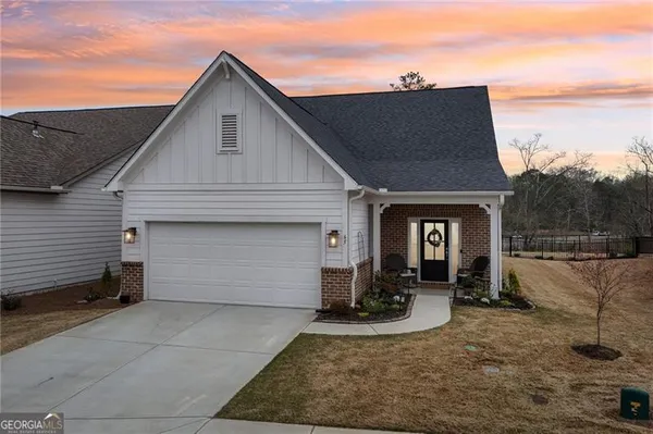 Property Slideshow image 2 of 88 | 65 grand cir, Jasper, GA, 30143