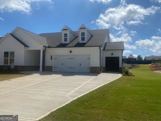 Property Slideshow image 2 of 60 | 134 oakdale rd # 31, Jefferson, GA, 30549